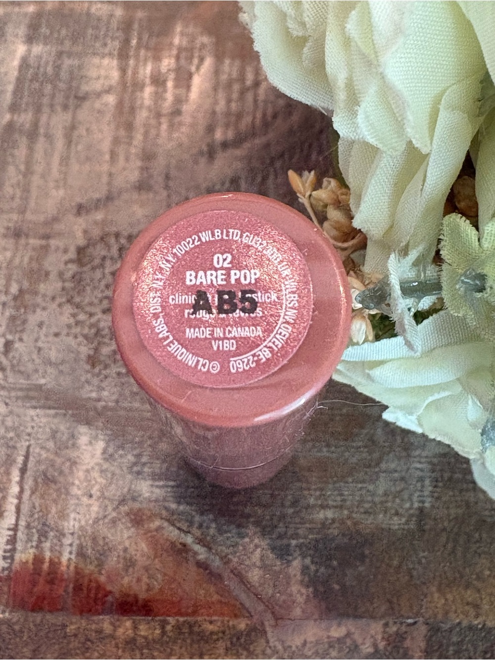 NEW Clinique POP Longwear LIPSTICK in 02 BARE POP! - Picture 2 of 3
